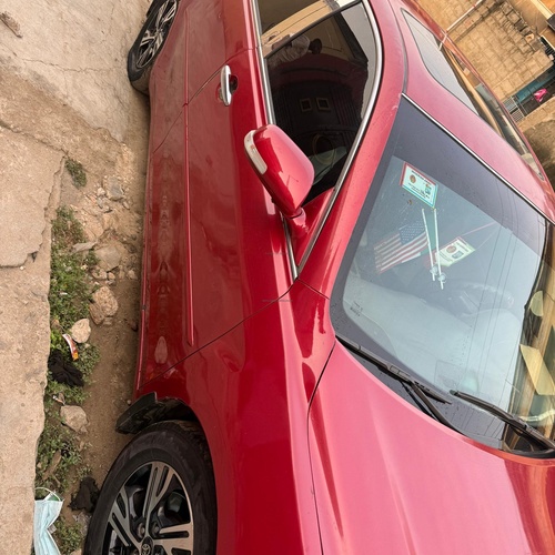 Nigerian Used 2010 Toyota  Camry Muscle XLE for Sale In Lagos