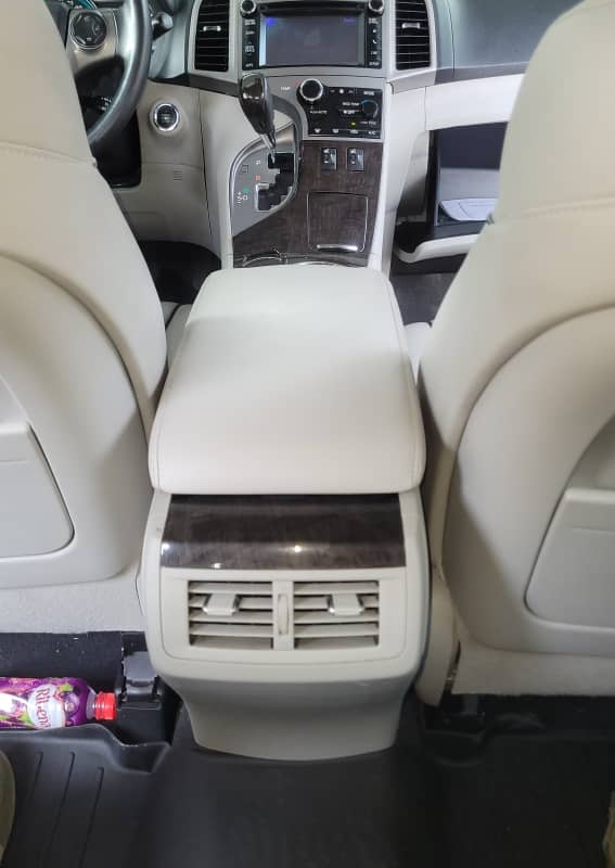 Foreign Used Toyota Venza 2014 for Sale In Lagos image