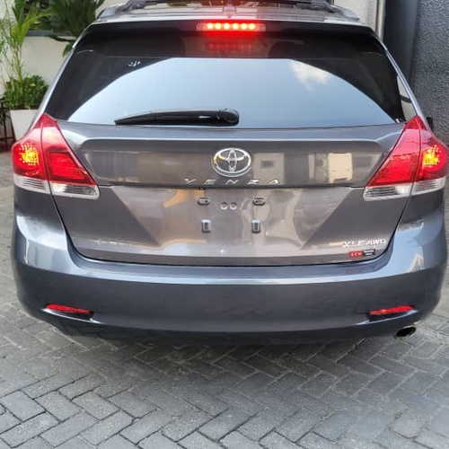 Foreign Used Toyota Venza 2014 for Sale In Lagos