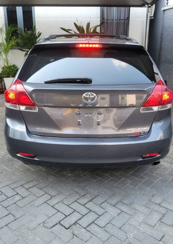 Foreign Used Toyota Venza 2014 for Sale In Lagos image