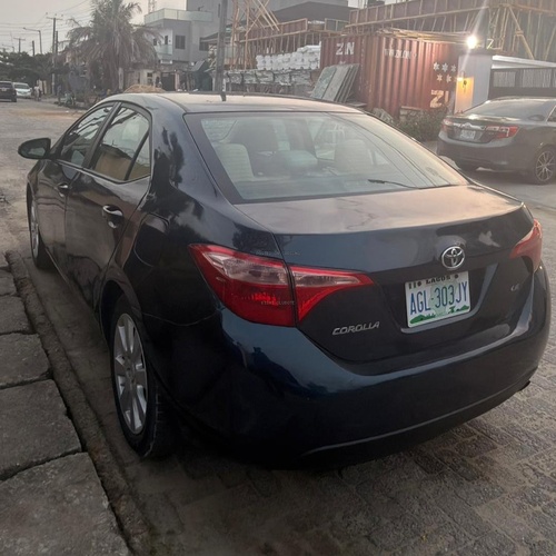 Nigerian Used Toyota Corolla 2017 for Sale In Lekki Lagos