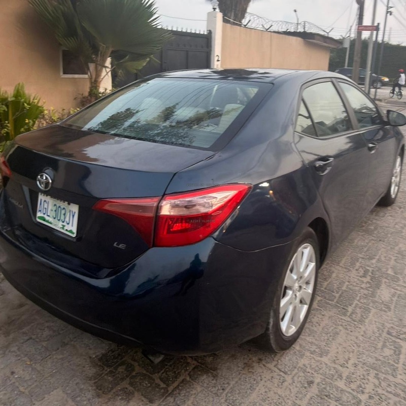 Nigerian Used Toyota Corolla 2017 for Sale In Lekki Lagos image