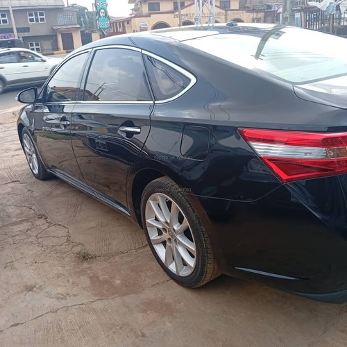 Foreign Used Toyota Avalon 2013 for Sale In Ibadan Oyo State