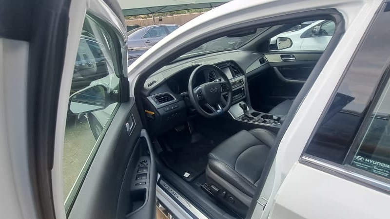 Foreign Used Hyundai Sonata 2015 for Sale In Ibadan Oyo State image