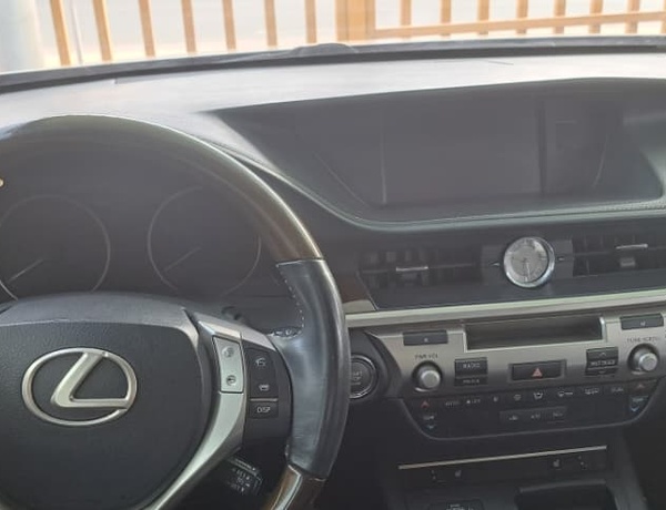 Foreign Used Lexus ES 350 2013 for Sale In Oyo State