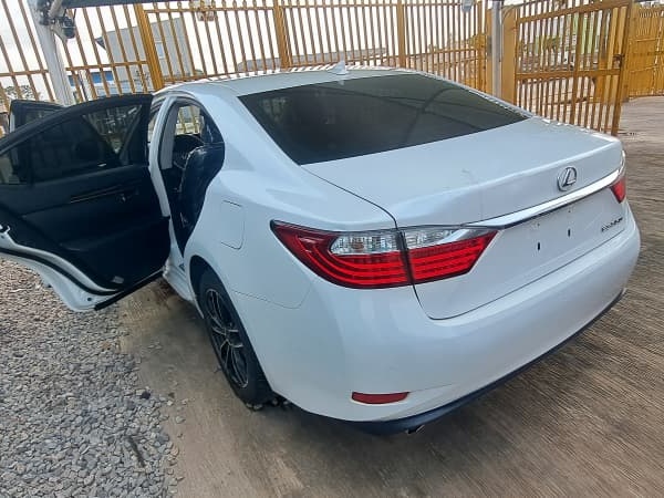 Foreign Used Lexus ES 350 2013 for Sale In Oyo State
