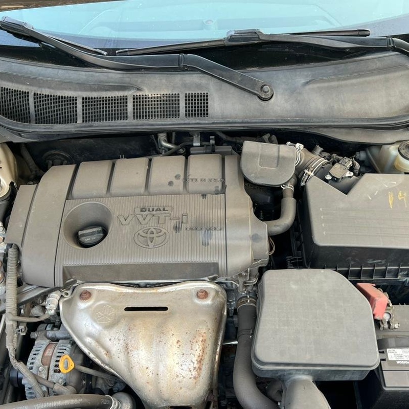 Foreign Used 2010 Toyota Camry XLE for Sale In Lagos image