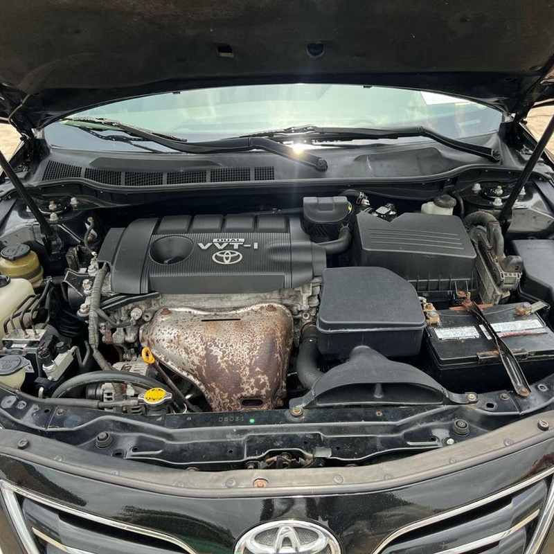 Foreign Used 2010 Toyota Camry XLE for Sale In Lagos image