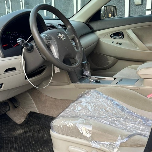 Foreign Used 2010 Toyota Camry XLE for Sale In Lagos