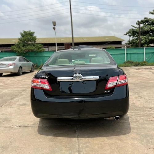 Foreign Used 2010 Toyota Camry XLE for Sale In Lagos