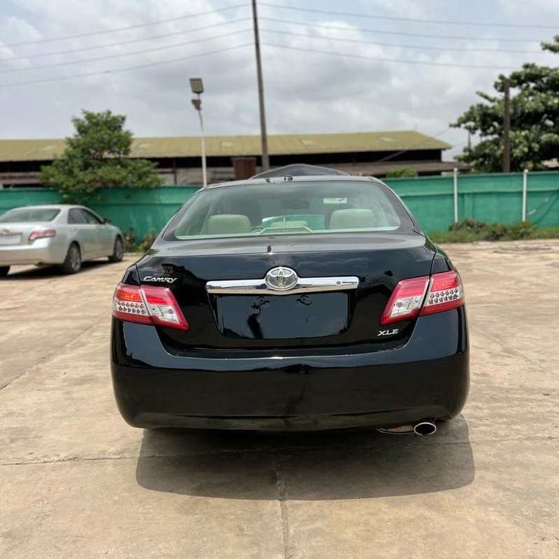 Foreign Used 2010 Toyota Camry XLE for Sale In Lagos image