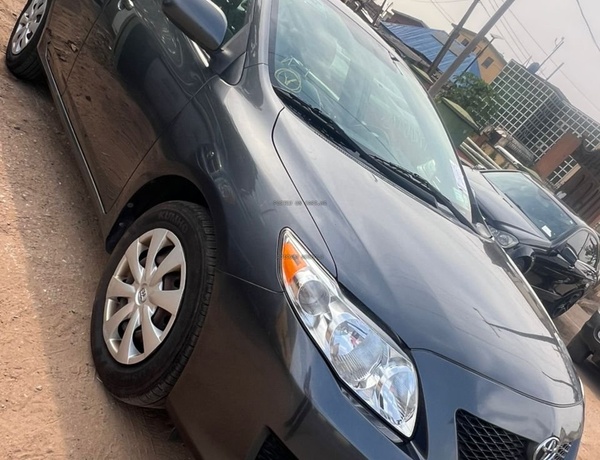 Foreign Used 2010 Toyota Corolla for Sale In Lagos