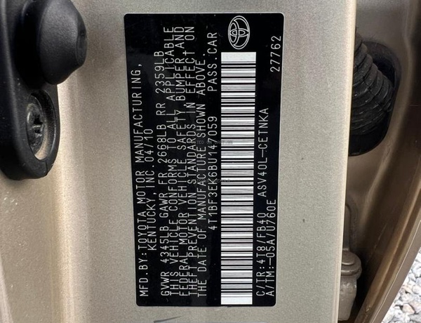 Foreign Used 2011 Toyota Camry LE for Sale In Lagos