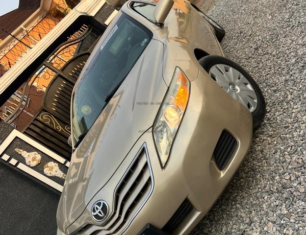 Foreign Used 2011 Toyota Camry LE for Sale In Lagos