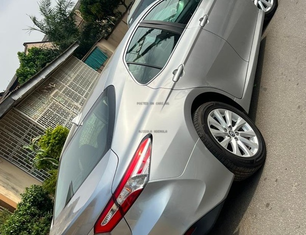 Foreign Used 2019 model Toyota Camry LE