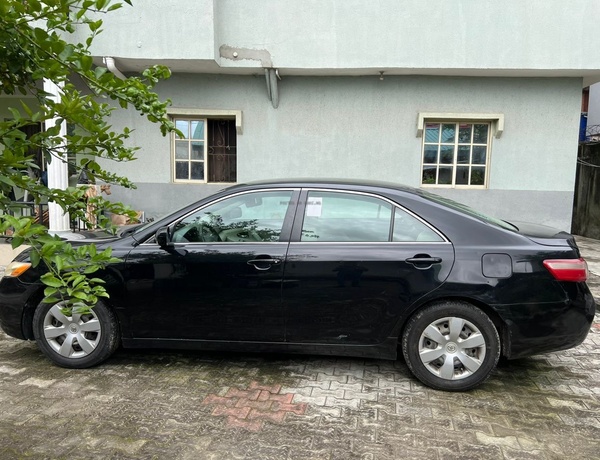 Nigerian Used Toyota Camry LE 2007 for Sale In Lagos