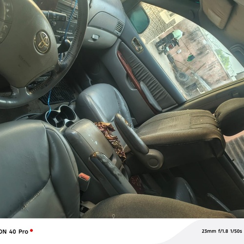 Foreign Used Toyota Sienna for Sale In Gombe