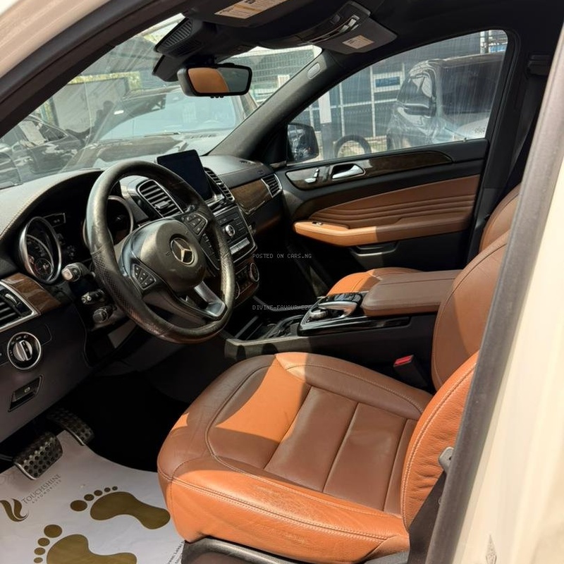 REGISTERED 2017 MERCEDES BENZ GLE 43 FOR SALE IN LAGOS image