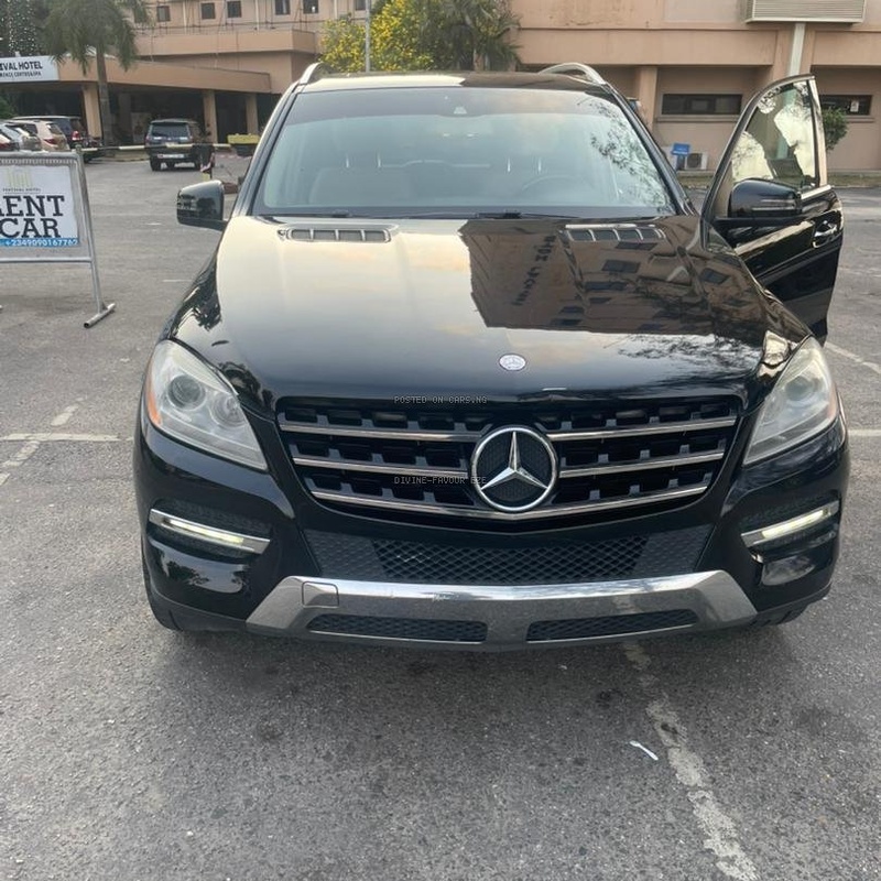 FOREIGN USED MERCEDES BENZ 2012 ML350 FOR SALE IN LAGOS image