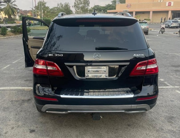 FOREIGN USED MERCEDES BENZ 2012 ML350 FOR SALE IN LAGOS