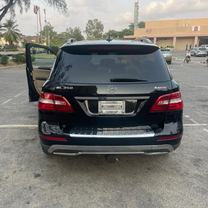 FOREIGN USED MERCEDES BENZ 2012 ML350 FOR SALE IN LAGOS image