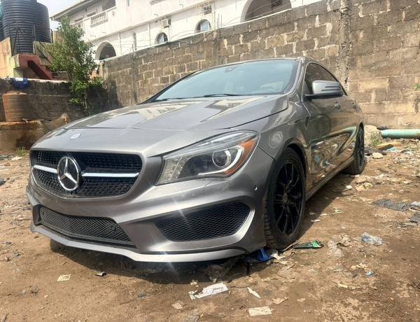 FOREIGN USED MERCEDES BENZ CLA 2016 FOR SALE IN LAGOS