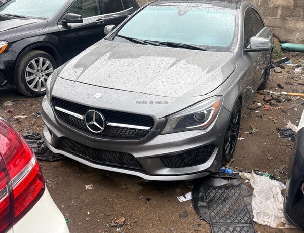 FOREIGN USED MERCEDES BENZ CLA 2016 FOR SALE IN LAGOS