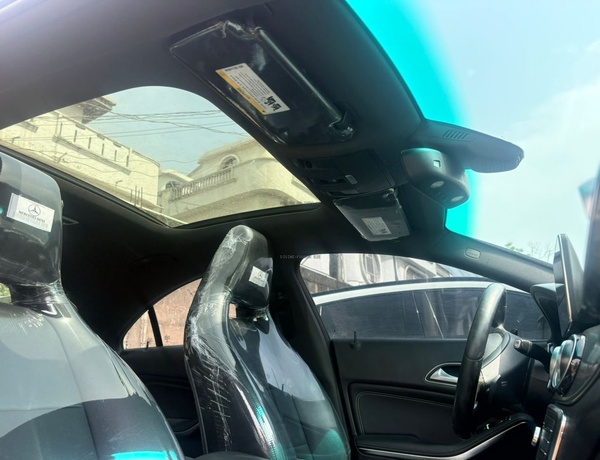 FOREIGN USED MERCEDES BENZ CLA 2016 FOR SALE IN LAGOS