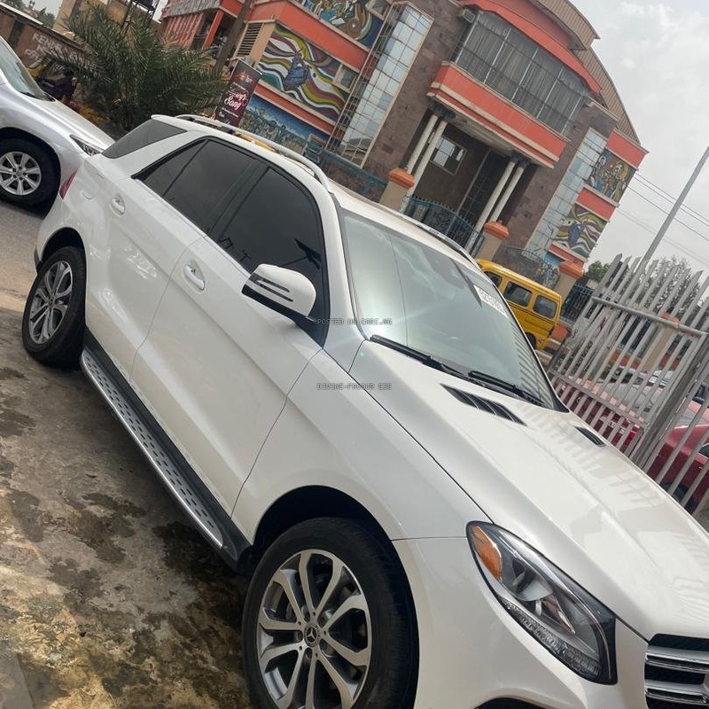 FOREIGN USED MERCEDES BENZ GLE 2017 FOR SALE IN LAGOS image