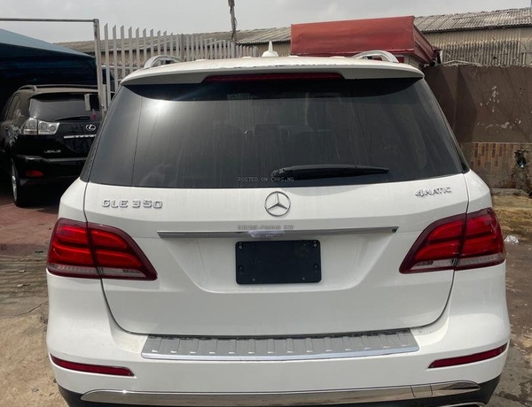 FOREIGN USED MERCEDES BENZ GLE 2017 FOR SALE IN LAGOS