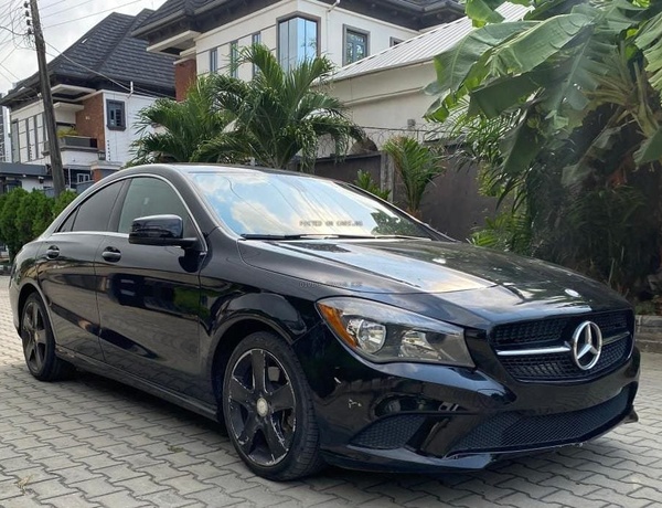FOREIGN USED MERCEDES BENZ CLA 2015 MODEL FOR SALE IN LAGOS