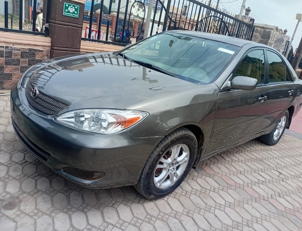 Nigerian Used Toyota Camry 2004 for Sale In Lagos