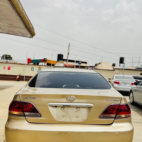 Nigerian Used Lexus ES 330 2005 for Sale In Lagos