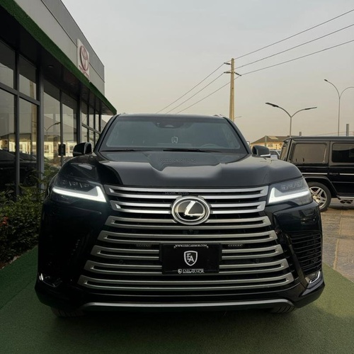 BRAND NEW LEXUS LX 600 2025 7SEATER FOR SALE IN ABUJA