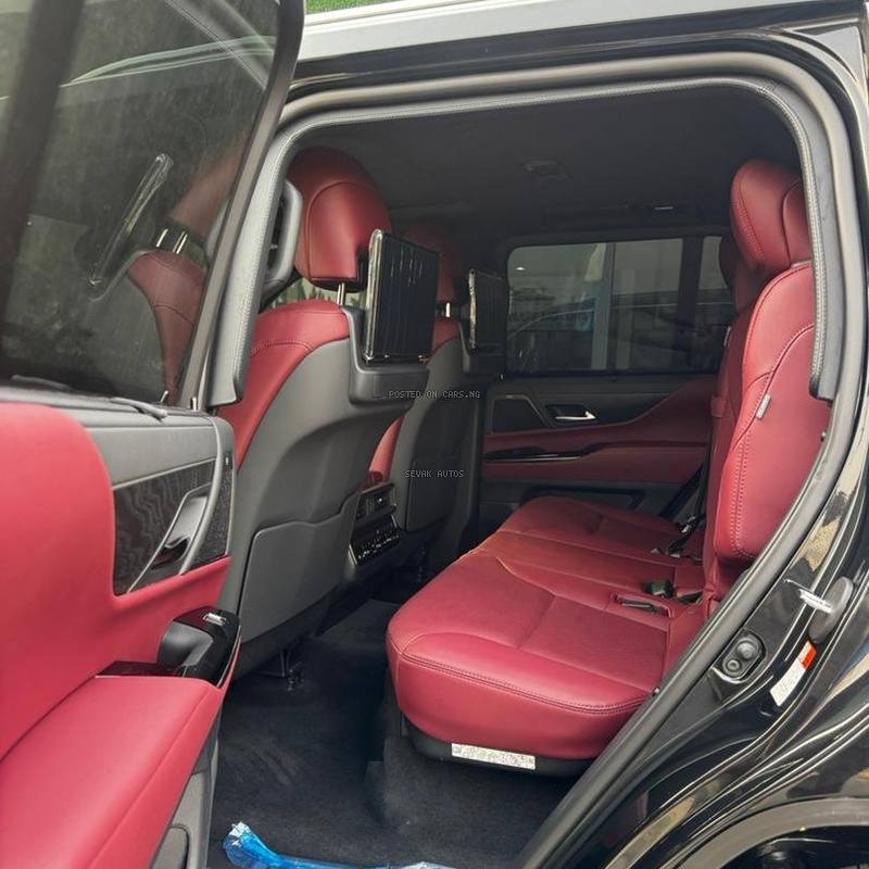 BRAND NEW LEXUS LX 600 2025 7SEATER FOR SALE IN ABUJA image