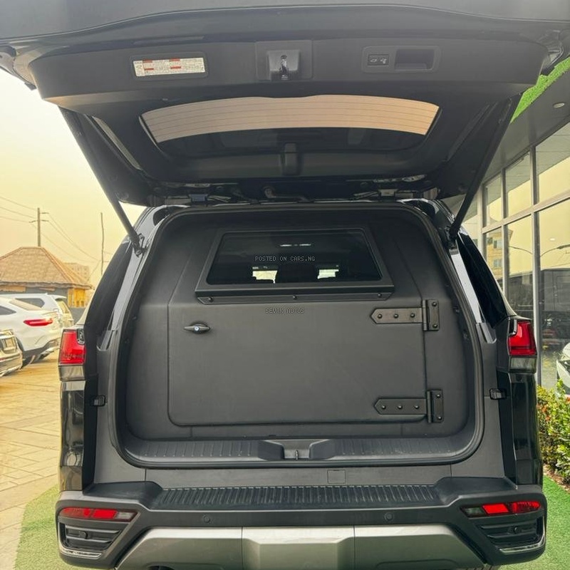 BRAND NEW LEXUS LX 600 2025 7SEATER FOR SALE IN ABUJA image