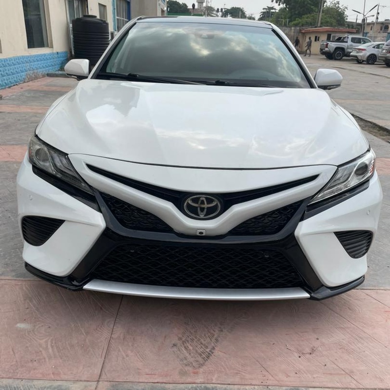 Foreign Used 2018 Toyota Camry XSE– Panoramic Roof image