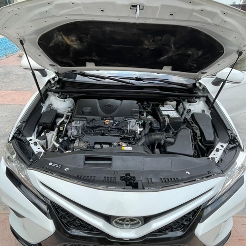 Foreign Used 2018 Toyota Camry XSE– Panoramic Roof