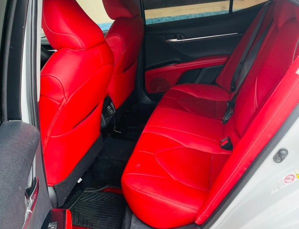 Foreign Used 2018 Toyota Camry XSE– Panoramic Roof