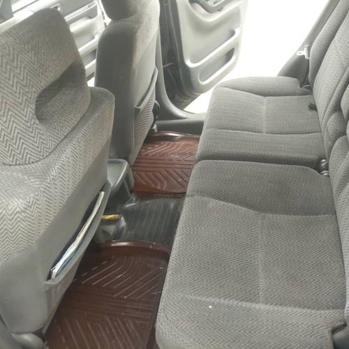 Honda C-RV 2000 model for Sale In Lagos