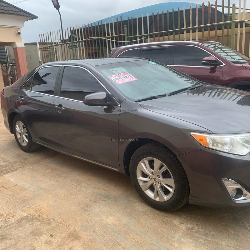 2012 TOYOTA CAMRY LE CLEAN TOKUNBO image