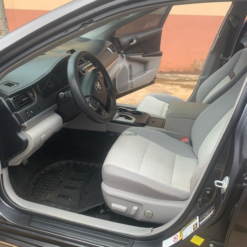 2012 TOYOTA CAMRY LE CLEAN TOKUNBO