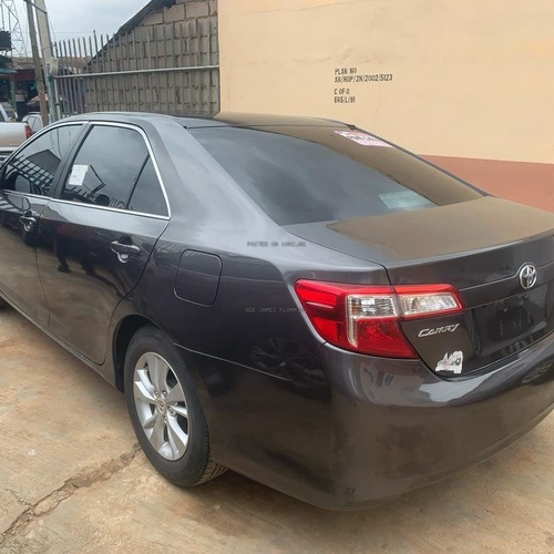 2012 TOYOTA CAMRY LE CLEAN TOKUNBO