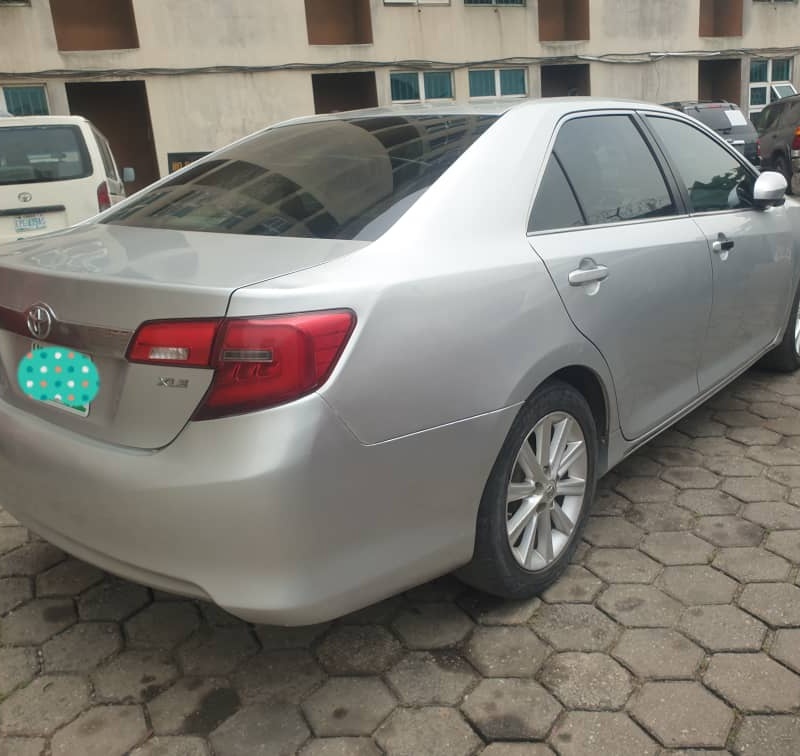 Toyota Camry 2012 Silver for Sale in Lagos image
