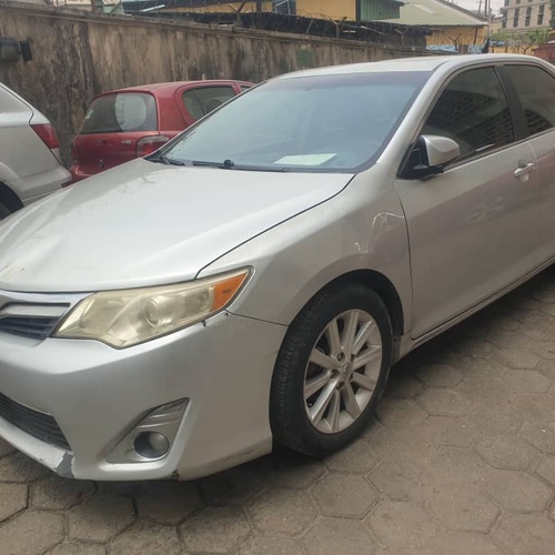 Toyota Camry 2012 Silver for Sale in Lagos