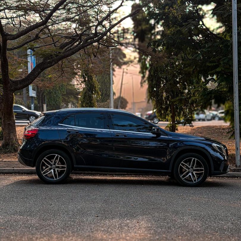Foreign Used Mercedes Benz GLA250 2018 for Sale In Abuja image