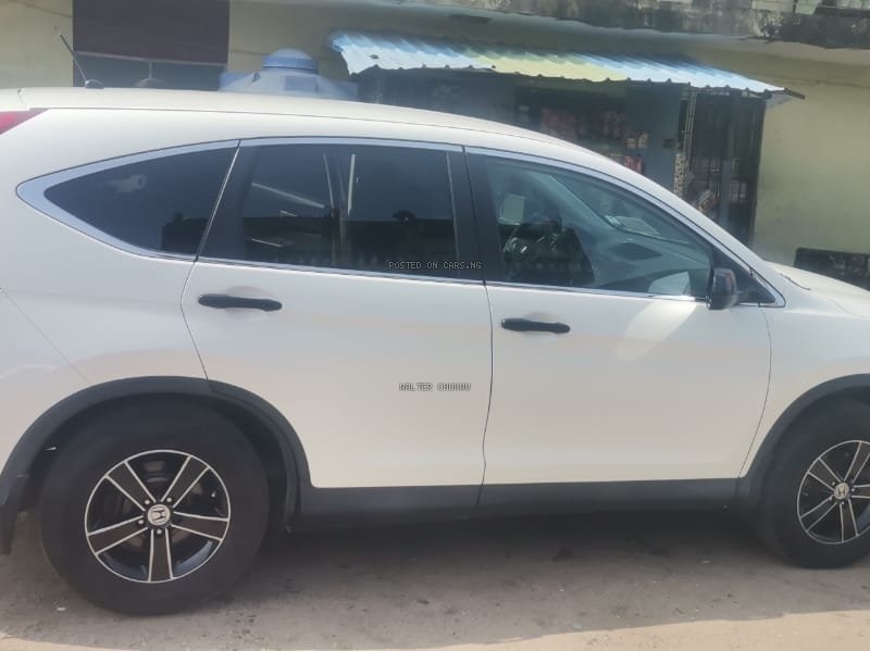 Foreign Used 2015 Honda CR-V for Sale In Lagos image