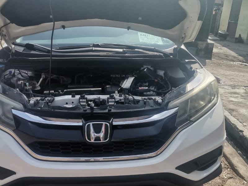 Foreign Used Honda CR-V 2015 in Lagos image