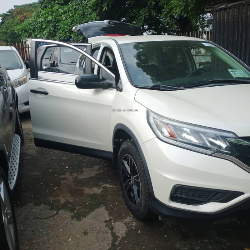 Foreign Used Honda CR-V 2015 in Lagos image