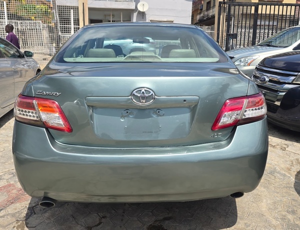 Neatly Used Toyota Camry 2008